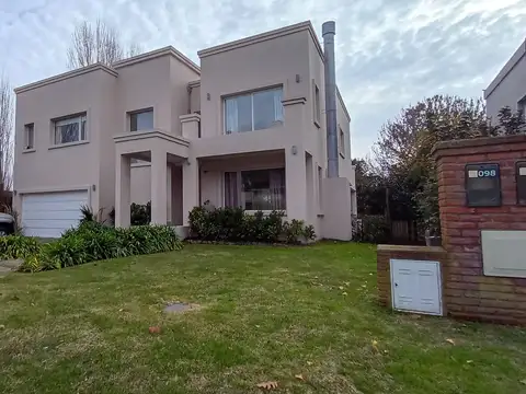Casa en Venta en Mar del Plata, Partido de General Pueyrredón
