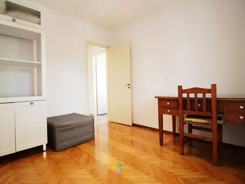 Venta apto amueblado 2 dormitorios en Pque Rodó