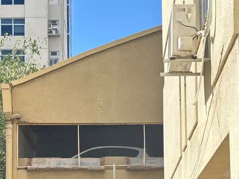 Avenida Pedro Molina 200