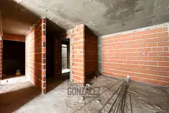 UNIDADES 2, 3 Y 4 AMB. COCHERAS EN P.B. de 1 Dormitorios