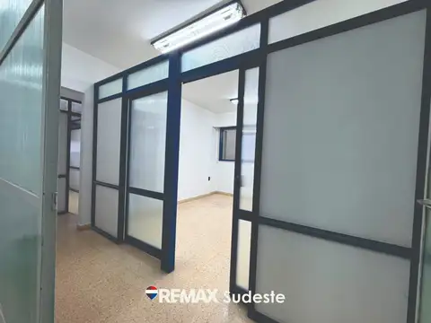 Oficina en Venta 51 años