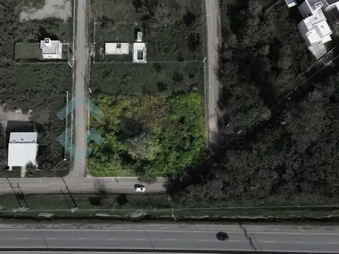 Terreno en Venta 40  mts Fondo