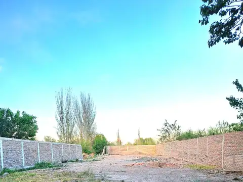 Terreno en Venta 16,40  mts Frente