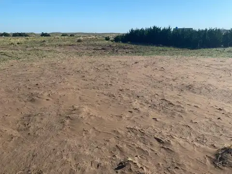 Terreno en Venta 50  mts Fondo