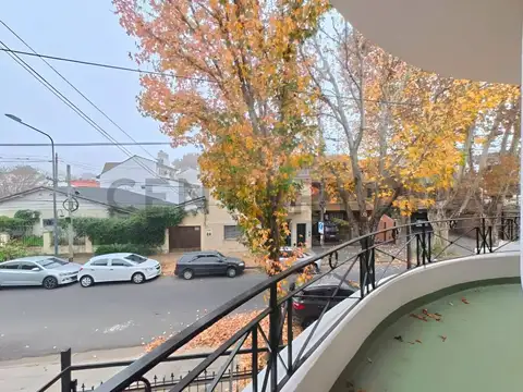 Venta PH 4 ambientes en Olivos