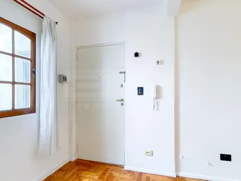 Departamento en Alquiler en Chacarita, $ 700.000