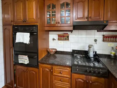 CASA 4 AMBIENTES EN SAN ANTONIO DE PADUA