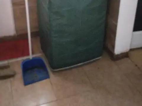 Depto Tipo Casa 4 ambientes con 1 baño