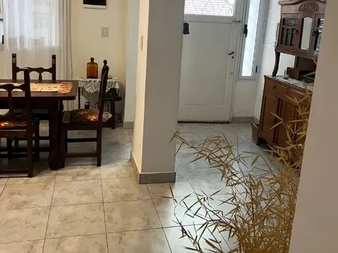 Depto Tipo Casa 3 ambientes con 1 baño