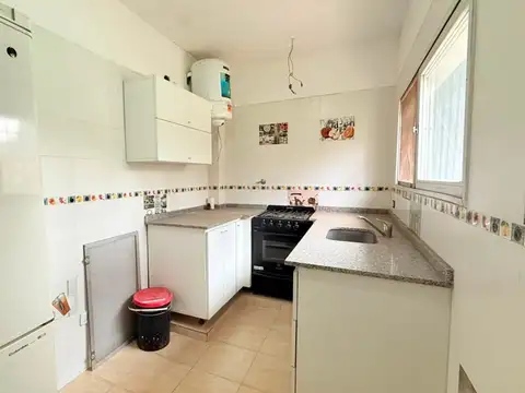 VENDE TERRENO CON 2 DUPLEX Y PILETA 368M2 TOT