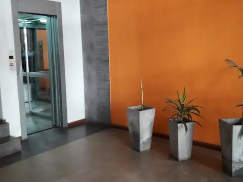 Montevideo 1500, Piso 01