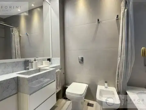 Departamento 3 ambientes en Retiro, muy luminoso.