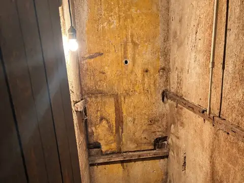 Depto Tipo Casa en Venta 56 años