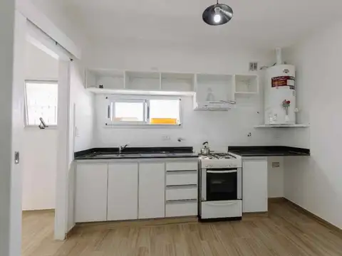 Departamento de 2 dormitorios en venta- Los Hornos