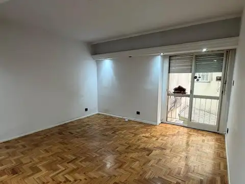 Departamento en Venta en Balvanera, USD 85.000