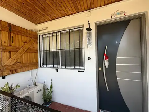 Depto Tipo Casa en Venta en Ituzaingo, USD 79.900