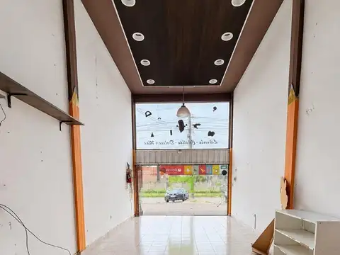 Local en Alquiler en Francisco Álvarez, $ 1.150.000