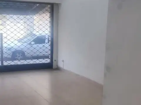 Local en Venta 30 años