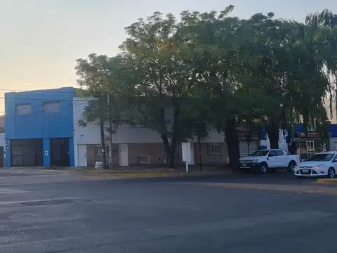 Avenida Ovidio Lagos Esquina Uruguay