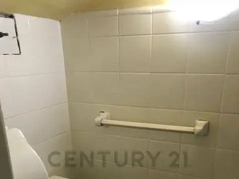 Av San Martín 1700, Piso 0