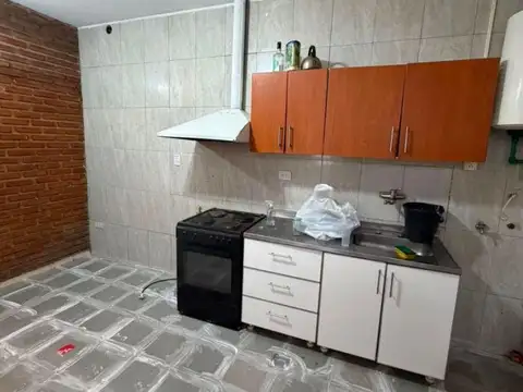 Depto Tipo Casa en Alquiler en Ramos Mejia, $ 790.000