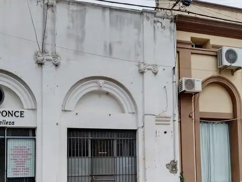 Cochera en Venta con acceso Ascensor
