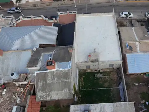Av. San Martín 800