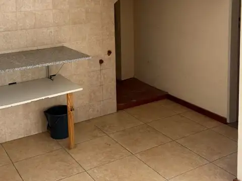 Departamento en Alquiler en González Catan, $ 450.000