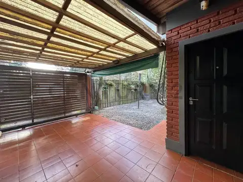 CASA EN VENTA 4 AMBIENTES EN EL HARAS MIRYAM , PARQUE LELOIR , APTA CREDITO