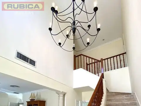 Casa en Alquiler 12 años