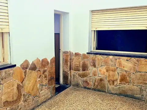 Casa en Venta en Domingo Matheu, USD 48.000