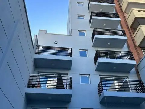 General Hornos 1100, Piso 2