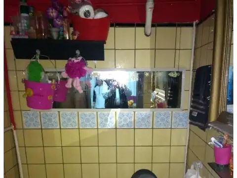 Depto Tipo Casa en Venta 70 años