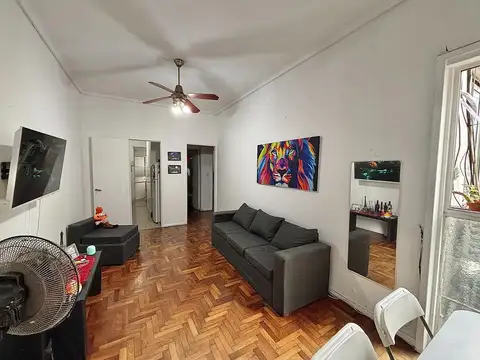 Mcal. Antonio José De Sucre 1300, Piso 1