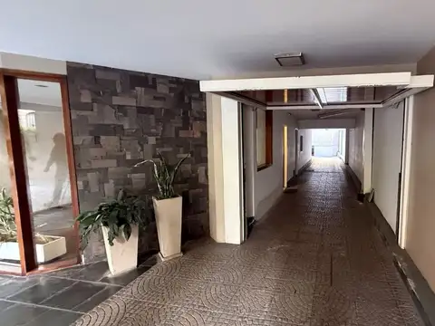 VENTA COCHERA NUEVA CORDOBA