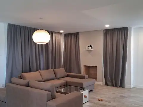 Casa en Alquiler Temporal en San Sebastian, USD 2.800