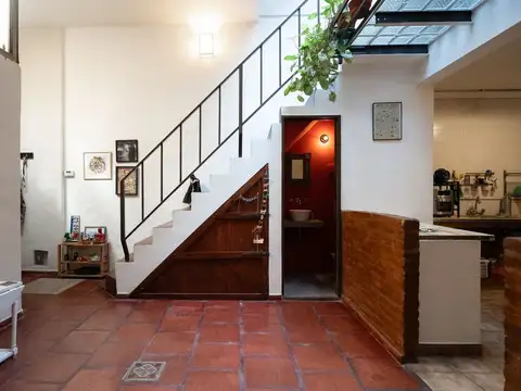 Depto Tipo Casa en Venta en Villa del Parque, USD 185.000