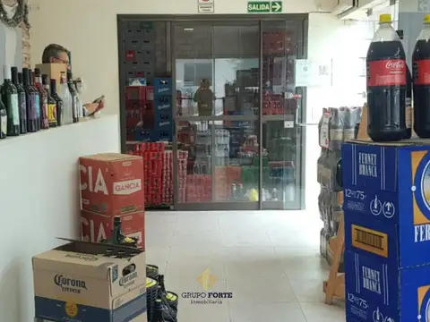 Local en Venta en Santa María, USD 160.000