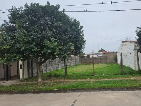 VENTA/LOTE/AV LUIS FANTI/RAFAELA