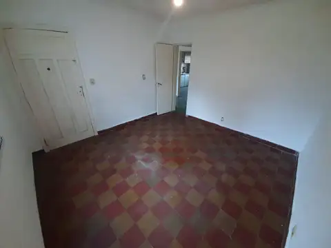 Depto Tipo Casa en Alquiler en Jose Leon Suarez, $ 600.000