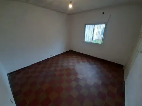 Depto Tipo Casa en Alquiler de 2 dormitorios