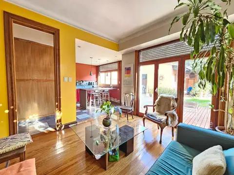 Chalet en Venta en Villa Sarmiento