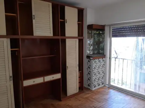 Departamento un ambiente en alquiler