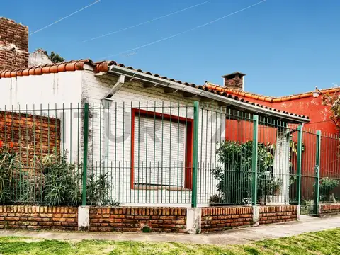 CASA A LA VENTA BELLA VISTA 2 AMBIENTES