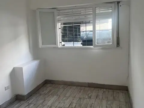 Depto Tipo Casa en Venta en Balvanera, USD 85.000