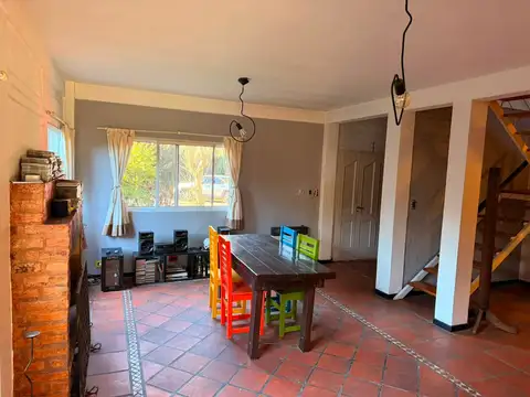 Casa 4 ambientes con 3 baños