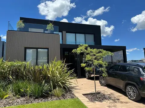 Casa  en Venta en Nordelta, Tigre, G.B.A. Zona Norte