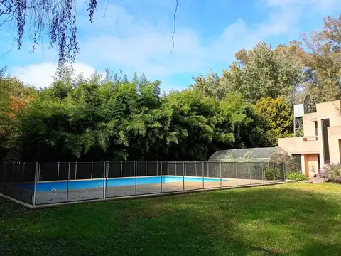 Casa en Venta en Countries y Barrios Cerrados en Coronel Brandsen, USD 188.000
