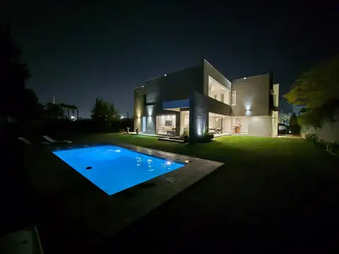 Casa en Venta en Lujan de Cuyo, Luján de Cuyo