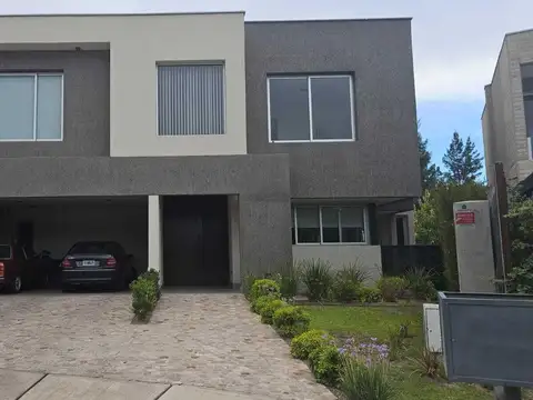 Casa en Venta en Luján de Cuyo, USD 540.000